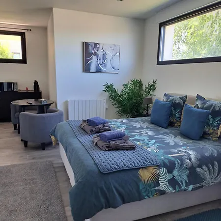 Emille Et Nuits B&B Merignies